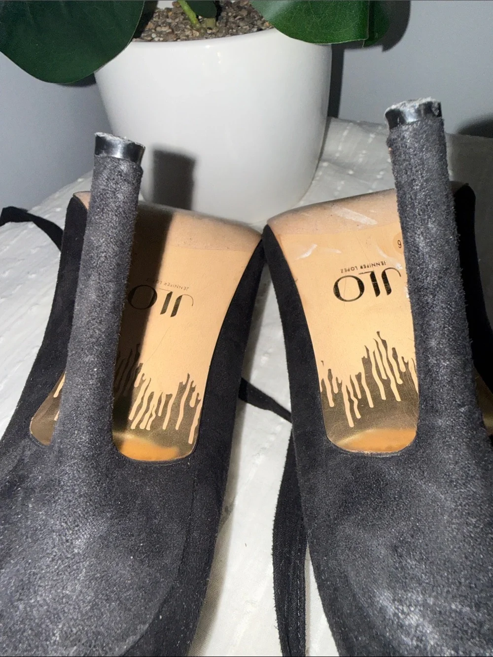 Preloved. Black Suede Pointed-Toe Lace-Up Heels